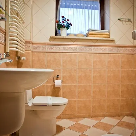 Orzel Guest house 3*